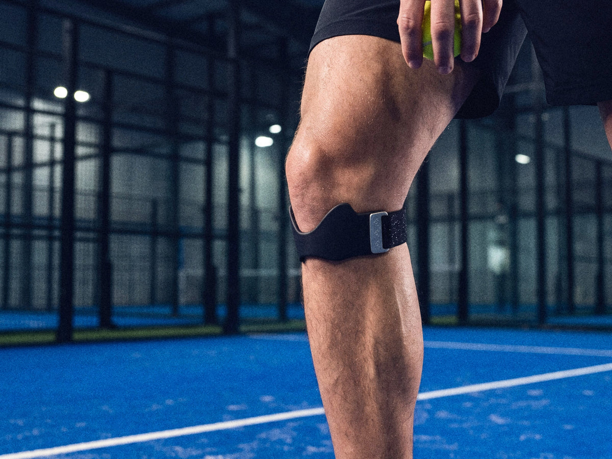 Close-up of the silicone pad sitting just below the kneecap